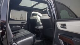 
										2025 Toyota Tundra Capstone 4WD Hybrid full									