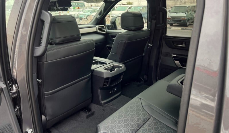 
								2025 Toyota Tundra Limited TRD OFF-ROAD I-FORCE MAX full									