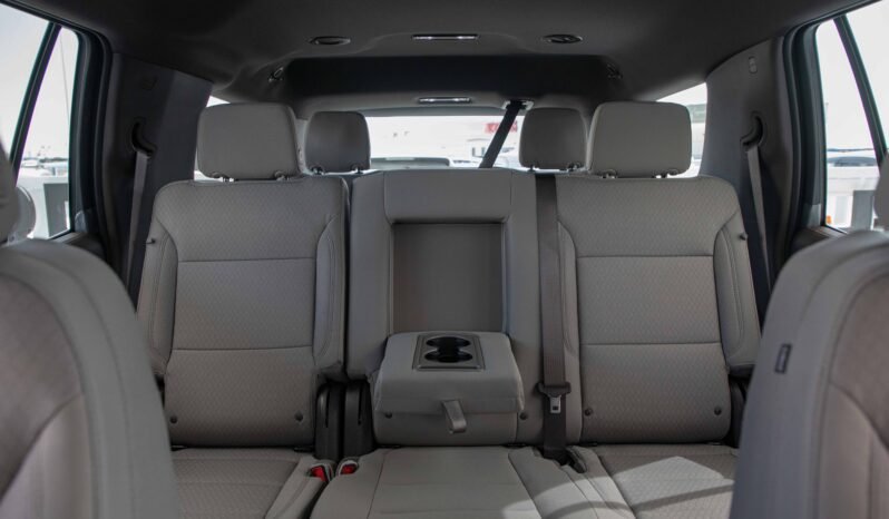 
								2025 Chevrolet Tahoe LS RWD 8 seaters full									