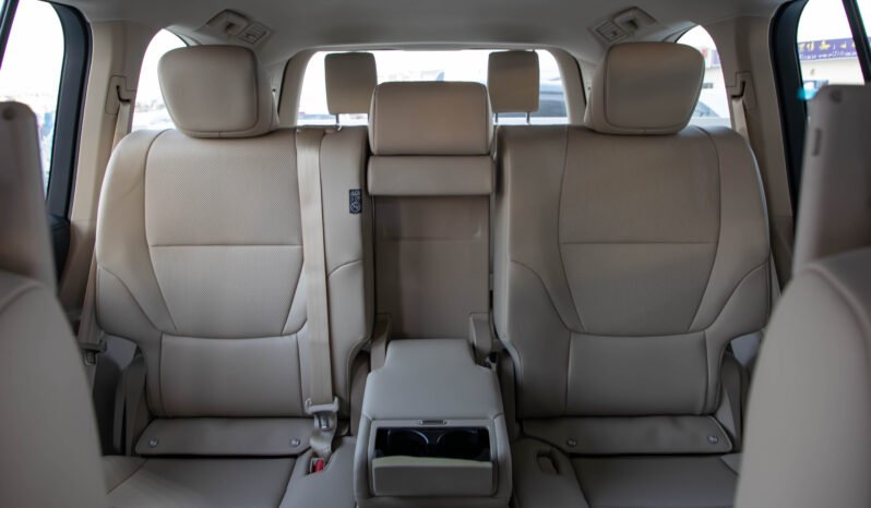 
								2025 Toyota Land Cruiser GXR 4.0L GXR-V1 full									