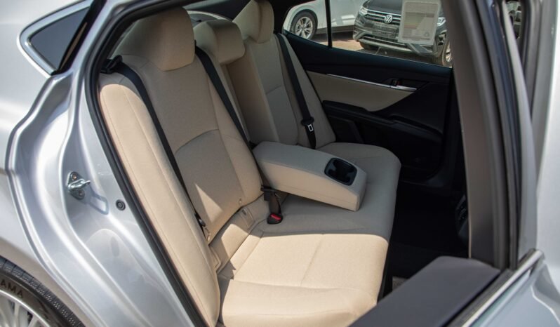 
								2025 Toyota Camry 2.5 E+ FWD Hybrid full									