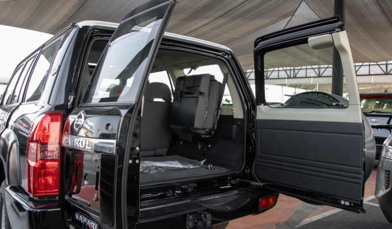 
								2024 NISSAN PATROL 4.8L SAFARI A/T P full									