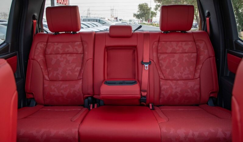 
								2025 Toyota Tundra TRD PRO I-FORCE MAX full									