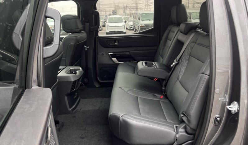 
								2025 Toyota Tundra LIMITED TRD OFF-ROAD I-FORCE MAX. full									