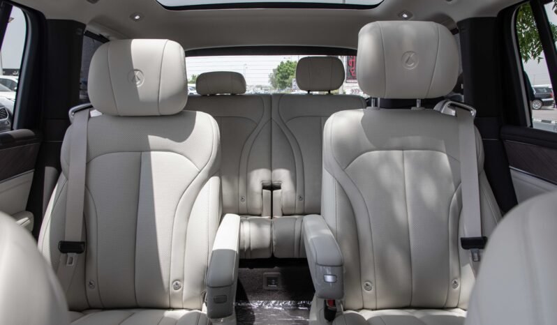 
								2025 Denza N9 2.0T Premium Plugin Hybrid 6Seater full									