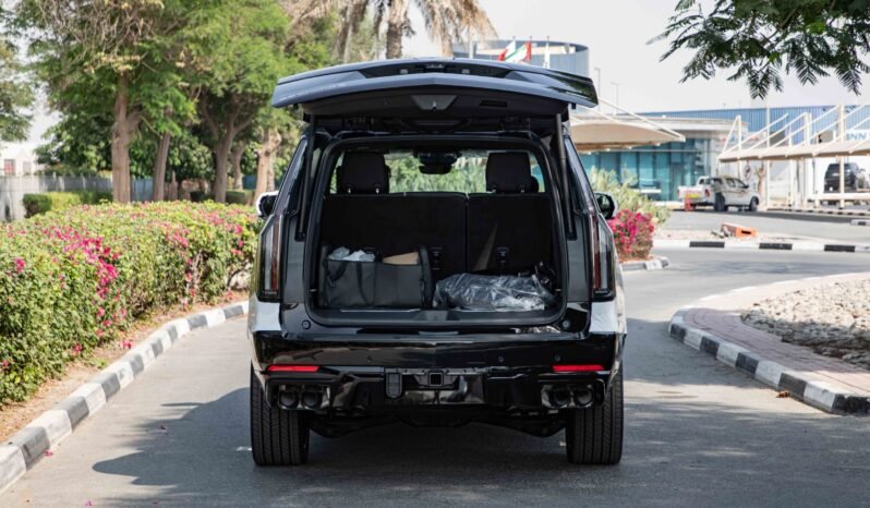 
								Cadillac Escalade V-SERIES full									