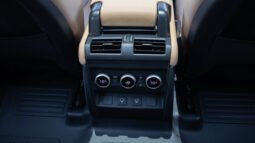 
										2025 LAND ROVER DEFENDER X-DYNAMIC SE full									