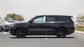 2025 Denza N9 2.0T Premium Plugin Hybrid 6Seater