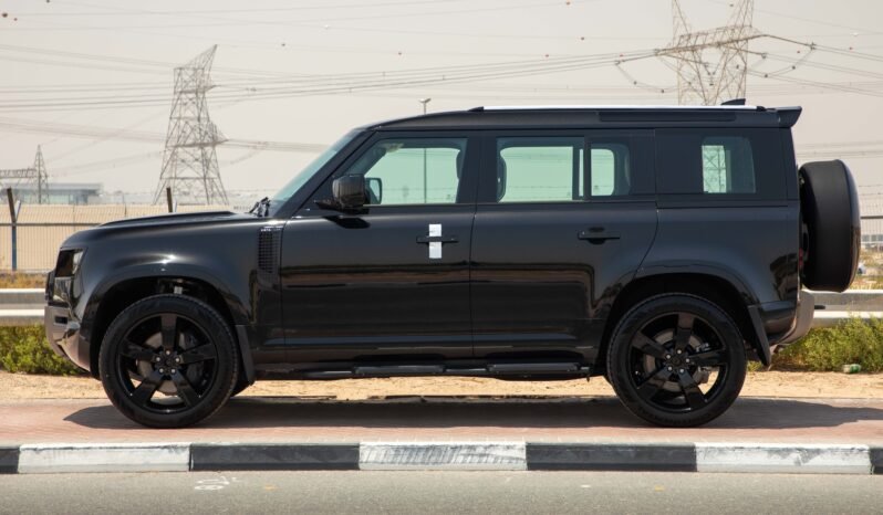 
								2025 LAND ROVER DEFENDER X-DYNAMIC SE full									