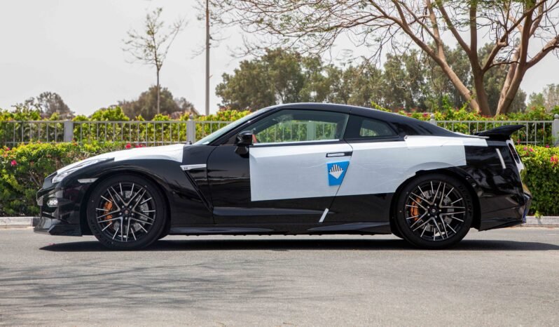 
								2024 Nissan G-TR AWD Premium Final Edition full									