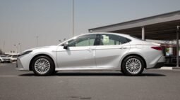 
										2025 Toyota Camry 2.5 E+ FWD Hybrid full									
