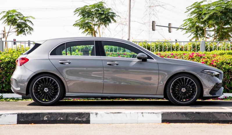 
								2025 Mercedes-Benz A200 AMG Hatchback – Gray full									