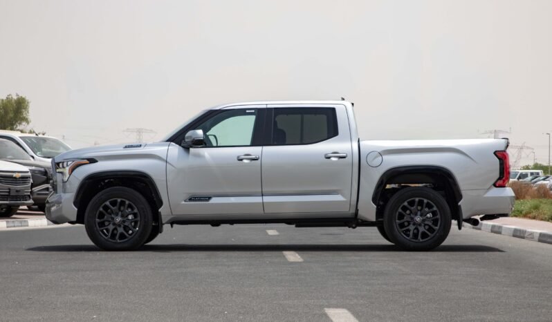
								2025 Toyota Tundra Platinum I-FORCE MAX full									