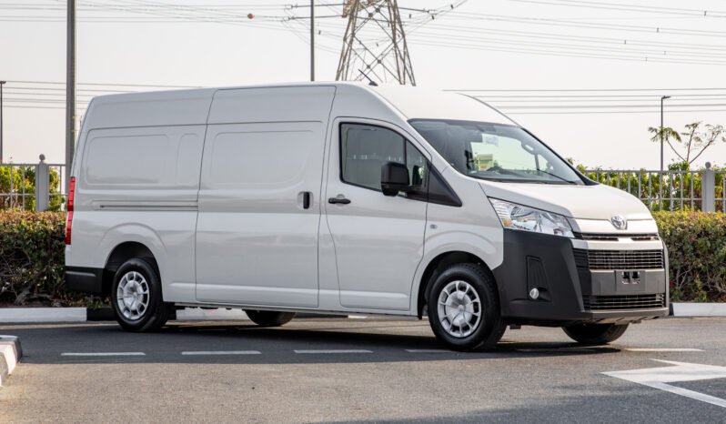 
								2025 Toyota HiAce GLS High Roof 3.5L MT Cargo VAN full									