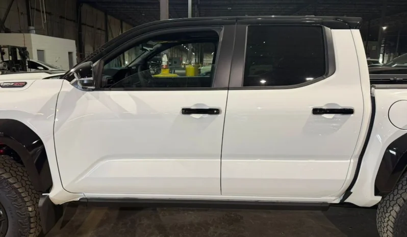
								2025 Toyota Tacoma TRD PRO I-FORCE MAX. full									