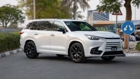 2025 Lexus TX500h F Sport 3