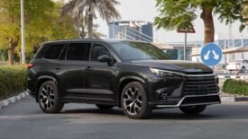 2025 Lexus TX500h F Sport 3