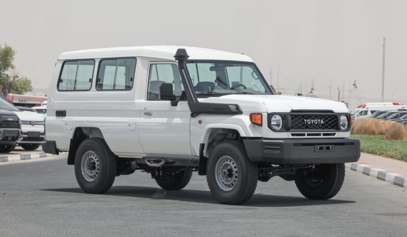 
								2025 Toyota Land Cruiser 70 78 2.8L T/DSL-E full									