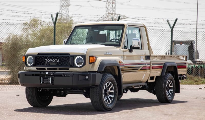 
								2025 Toyota LC79 LX Z1 AT 4WD SC 2-Doors full									