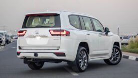 2025 Toyota Land Cruiser GXR 4.0L GXR-V1