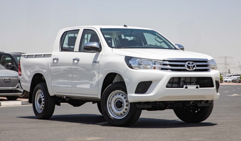 
								2025 Toyota Hilux D/C 4WD DSL DLX-G A/T full									