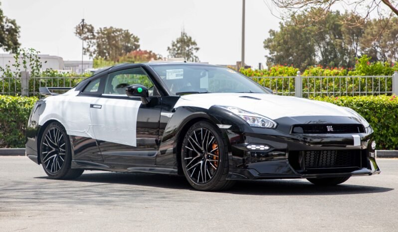 
								2024 Nissan G-TR AWD Premium Final Edition full									
