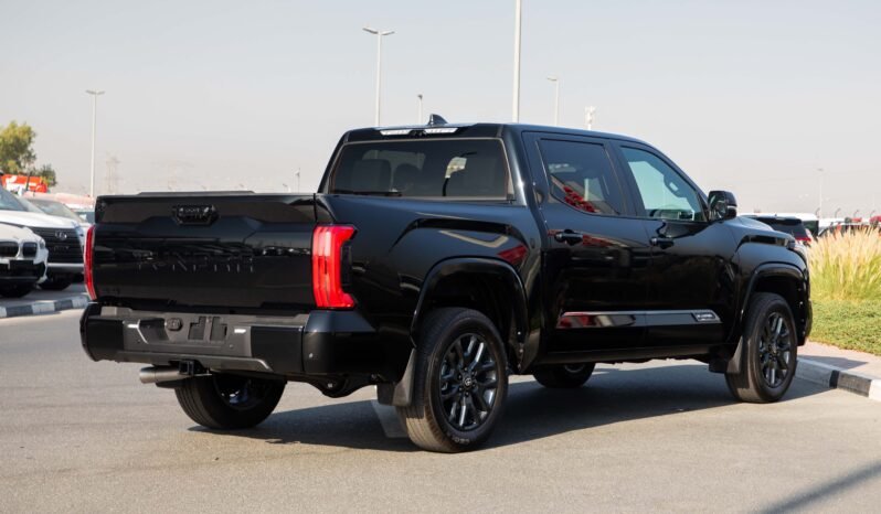 
								2025 Toyota Tundra Platinum 4WD full									