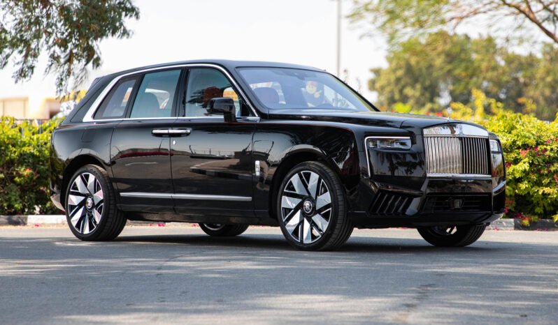 
								2025 Rolls Royce Cullinan full									