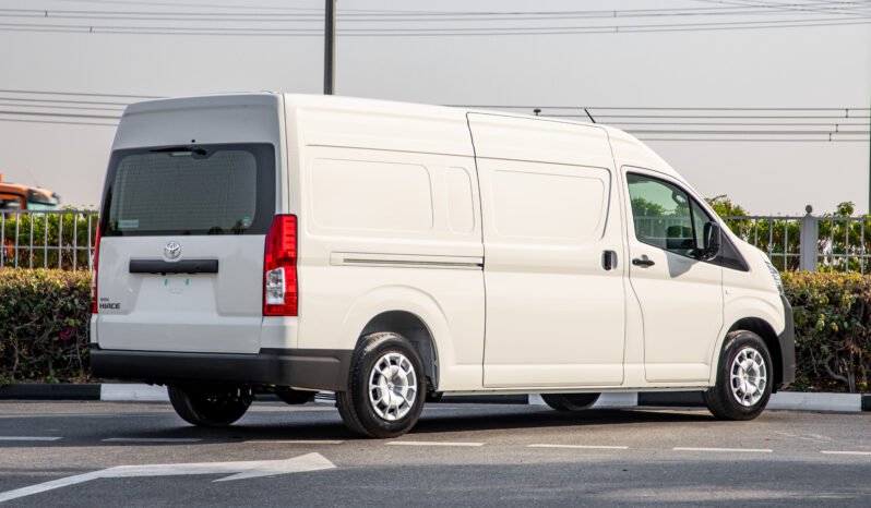
								2025 Toyota HiAce GLS High Roof 3.5L MT Cargo VAN full									