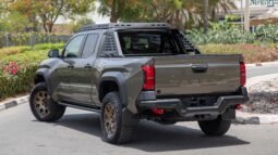 
										2025 TOYOTA TACOMA I-FORCE MAX TRAIL HUNTER full									