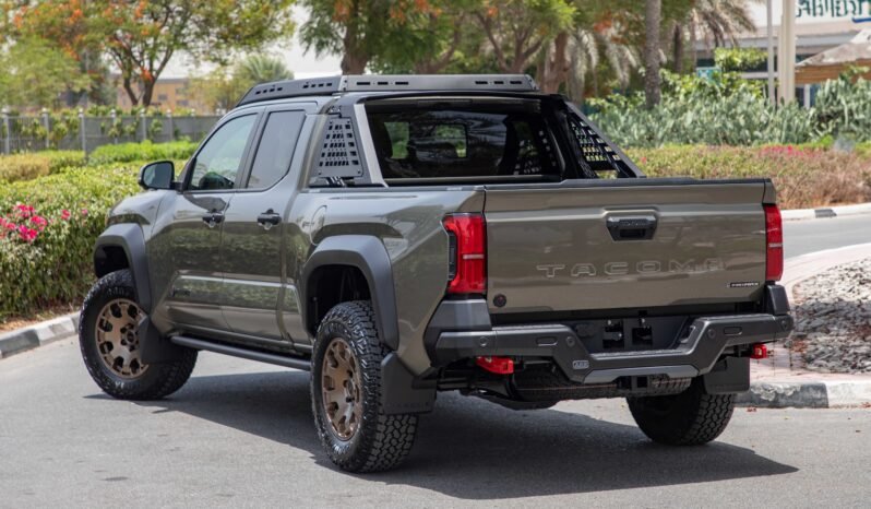
								2025 TOYOTA TACOMA I-FORCE MAX TRAIL HUNTER full									