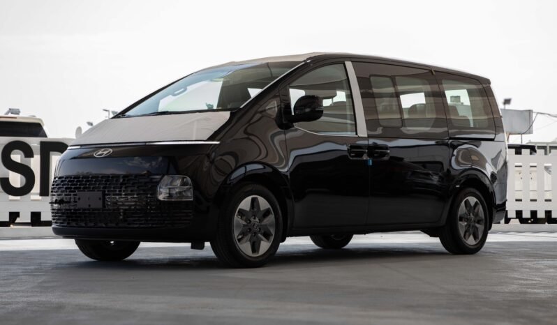 
								2025 Hyundai Staria 11 SEAT D 2.2 AT full									