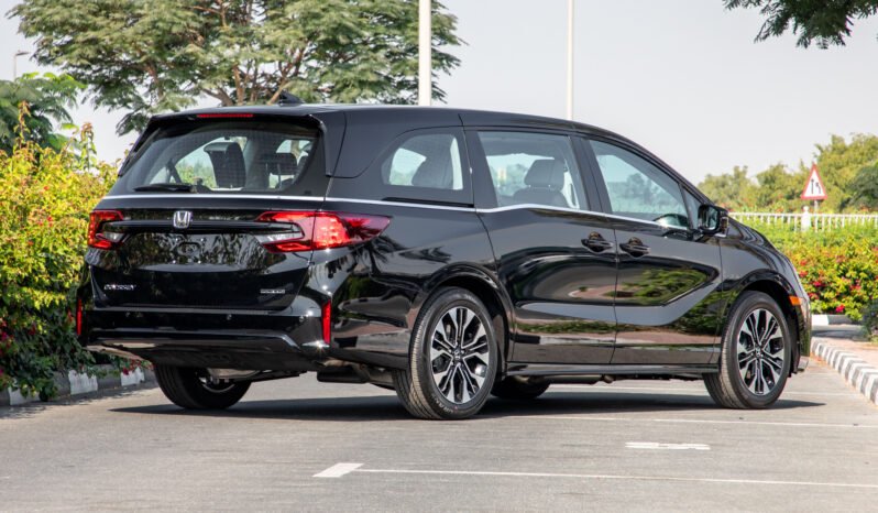 
								2025 Honda Odyssey Touring full									