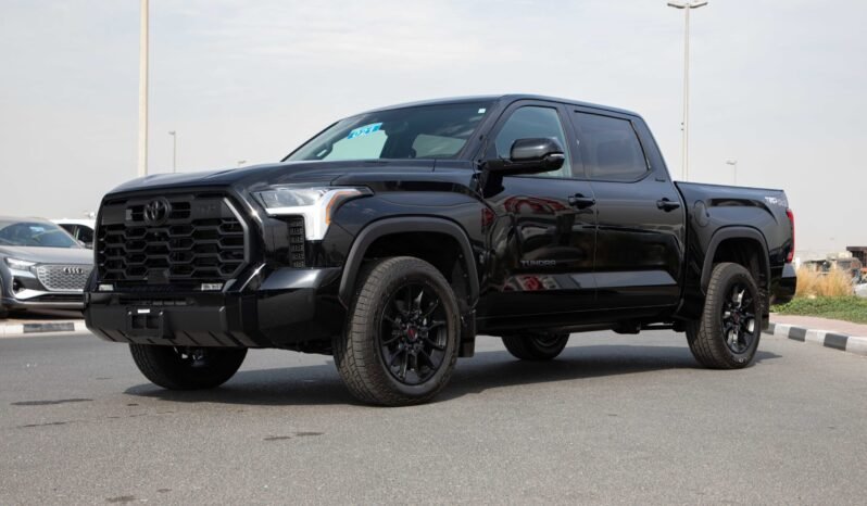 
								2025 Toyota Tundra Limited TRD Off Road full									