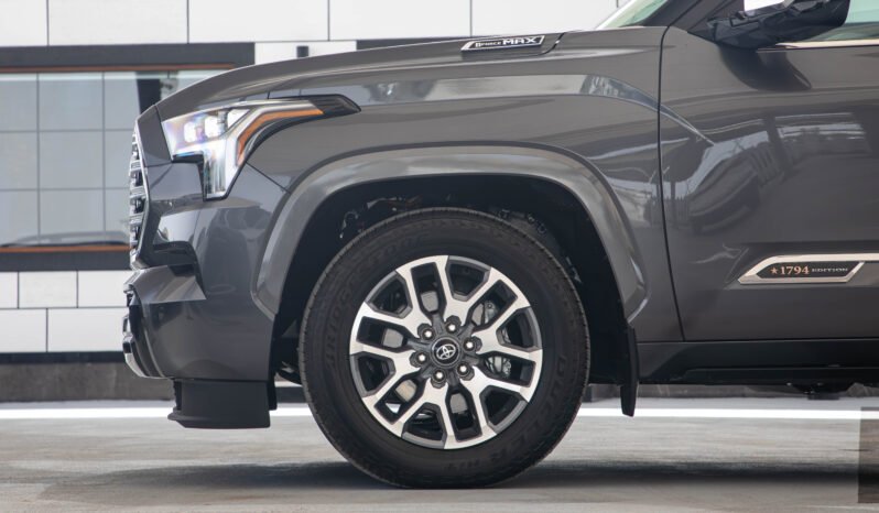 
								2025 Toyota Sequoia 1794 Edition Hybrid full									