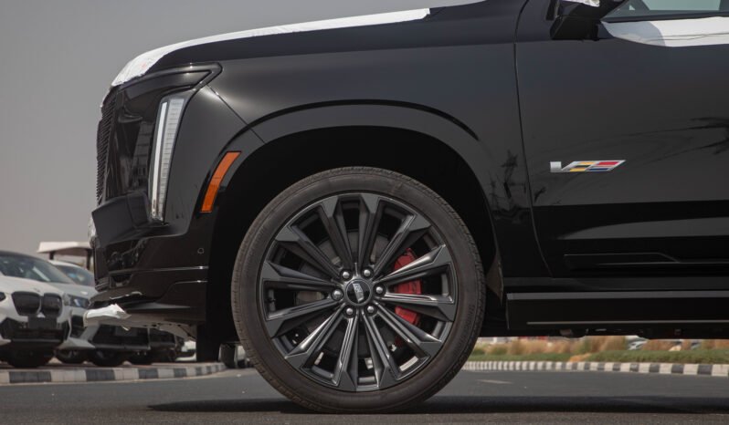 
								Cadillac Escalade V-SERIES full									