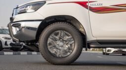 
										Toyota Hilux DC 4WD 2.7 GLXS V1 AT GASOLINE PUSH START full									