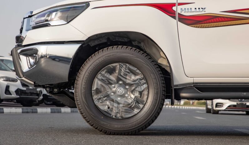 
								Toyota Hilux DC 4WD 2.7 GLXS V1 AT GASOLINE PUSH START full									