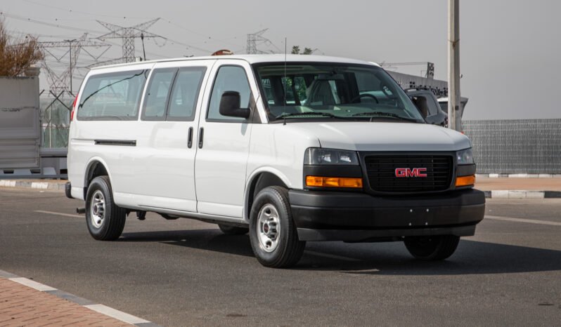 
								2023 GMC Savana 3500 EXT (15 SEATER) GCC full									