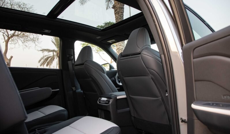 
								2025 Lexus TX500h F Sport 3 full									
