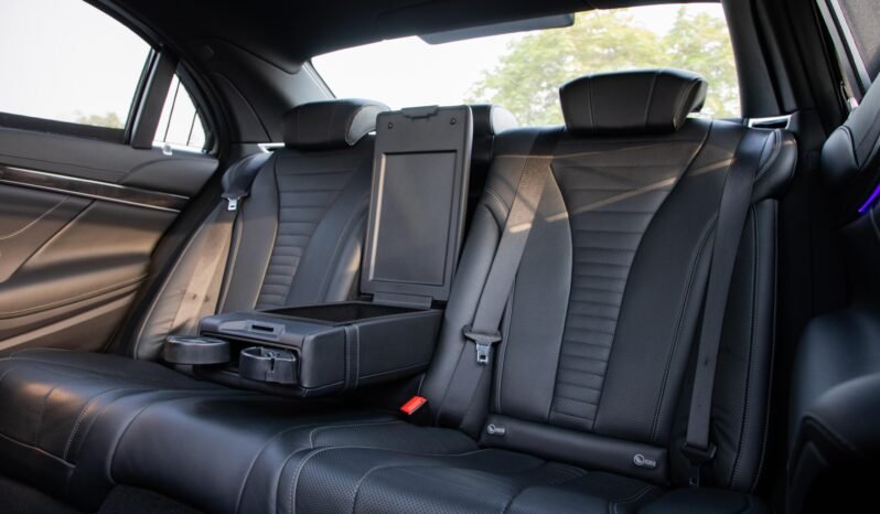 
								2019 Mercedes-Benz S 560 Std AMG Pack full									