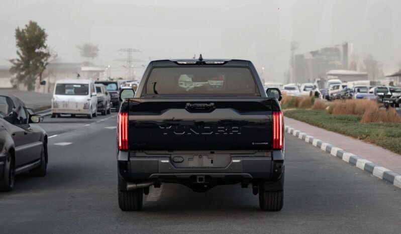 
								2025 TOYOTA TUNDRA LIMITED TRD OFF-ROAD I-FORCE MAX full									