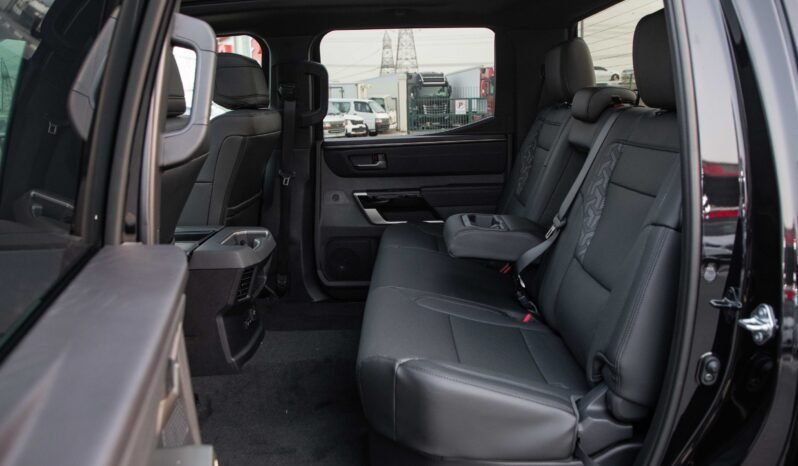 
								2025 TOYOTA TUNDRA LIMITED TRD OFF-ROAD I-FORCE MAX full									