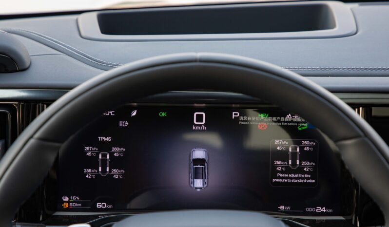 
								BYD Leopard 5 Plug-in Hybrid Tianshen Intelligent Driving Ultra Edition full									