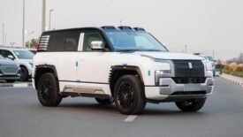 2025 Yangwang U8 BYD U8 YangWang Deluxe Edition Hybrid 4WD.