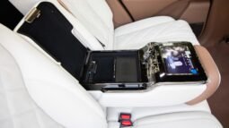 
										2025 Yangwang U8 BYD U8 YangWang Deluxe Edition Hybrid 4WD. full									