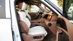
										2025 Yangwang U8 BYD U8 YangWang Deluxe Edition Hybrid 4WD. full									