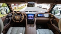 
										2025 Yangwang U8 BYD U8 YangWang Deluxe Edition Hybrid 4WD. full									