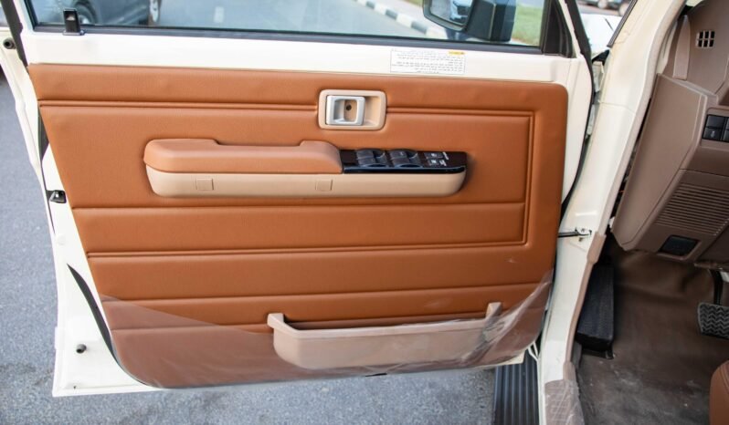 
								Toyota Land Cruiser Pick Up 79 D/C 2.8 T/DSL LX – Z1 A/T full									