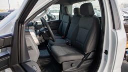 
										2025 Ford F550 XL Regular Chassis Cab full									